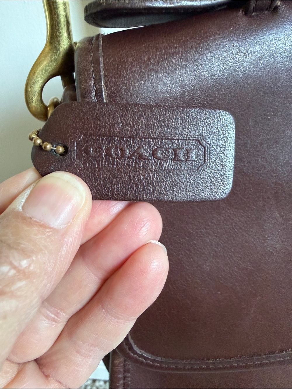 Coach Vintage Court Leather Bag D8U-9870 in Deep Brown - Picture 4 of 13